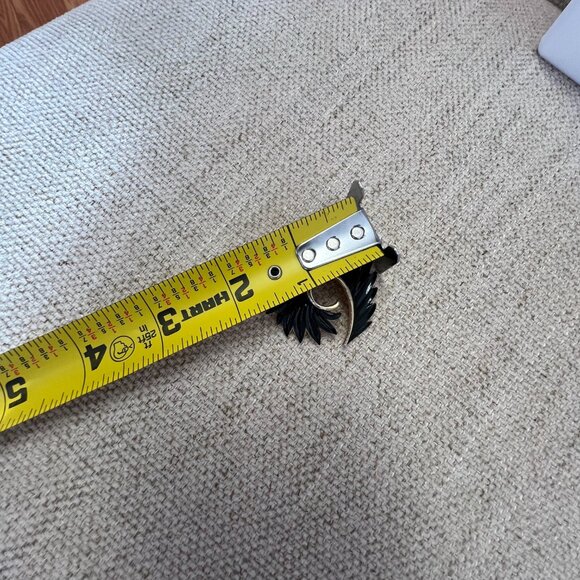 Vintage 1960s Black Enamel Gold Tone Spiral Feather Brooch Pin 2” 19.6g Retro - Picture 6 of 8